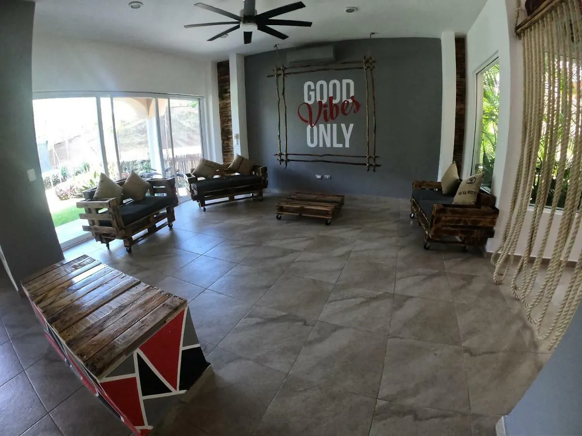 Bed & Breakfast Villa Oasis Puerto Aventuras